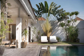 Гостиница Villa Sophia Seminyak  Kuta